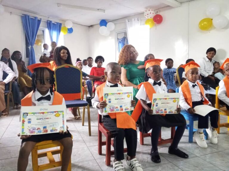 La Escuela de Negocios DaVinci celebra la graduación de los alumnos de Preescolar 2